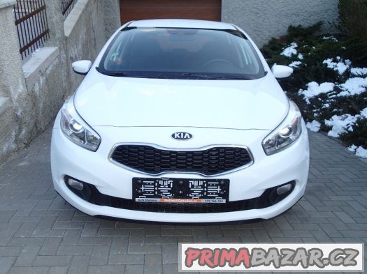 Kia Ceed 1.6CRDi 94kW Comfort Koup.ČR,1.majitel,Servis.kniha – fotografie 2