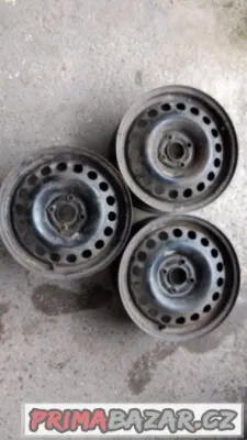 3 ks plechových disků 6 x 15", 4 x 100, ET 49, GM