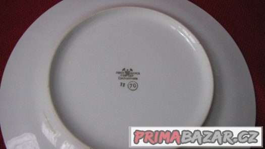 Talíře: 3 páry (3 hl. + 3 plyt.), bílé s decent. zlaceným ok – fotografie 3