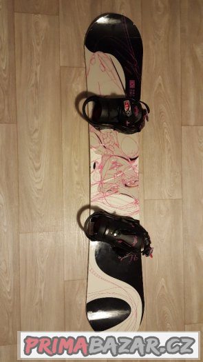 Dámský snowboard – fotografie 3