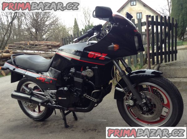 Kawasaki 900R – fotografie 3