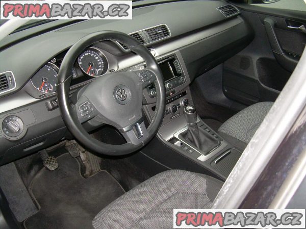 VW Passat Comfortline, 2.0TDi, 103kW, top stav!!! – fotografie 5