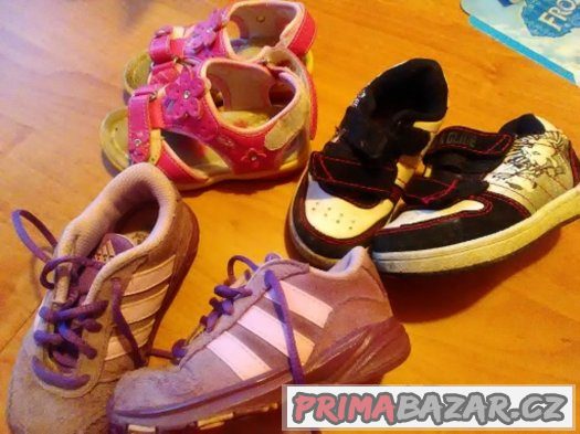 Dětské botasky Adidas velikost 22 – fotografie 2