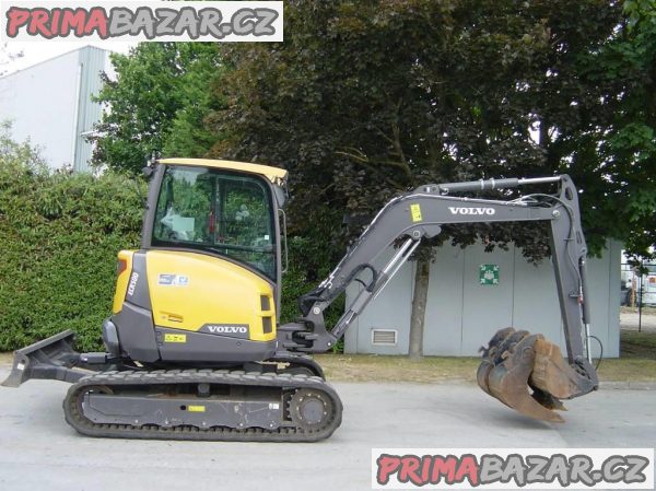 2015 VOLVO ECR50D – fotografie 1
