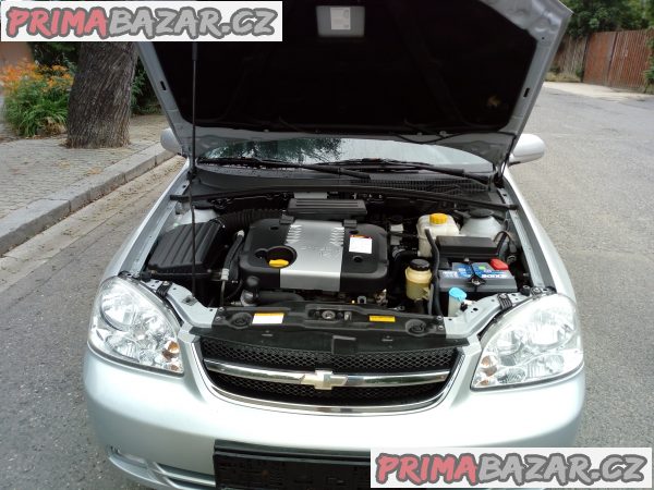 Chevrolet Nubira Combi CDX – fotografie 9
