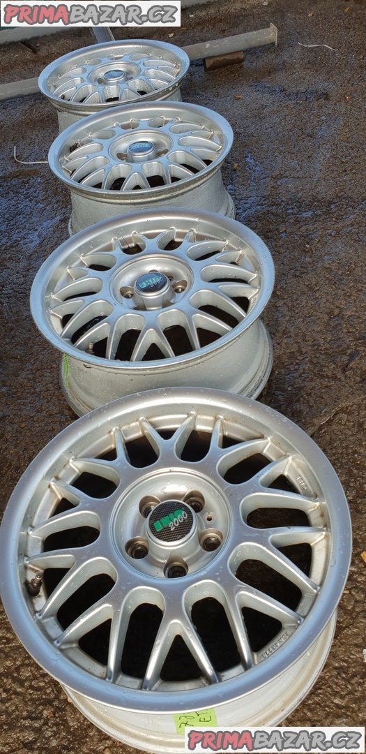 alu kola elektrony škoda laurin a clement 5x100 7jx16 et35 r16