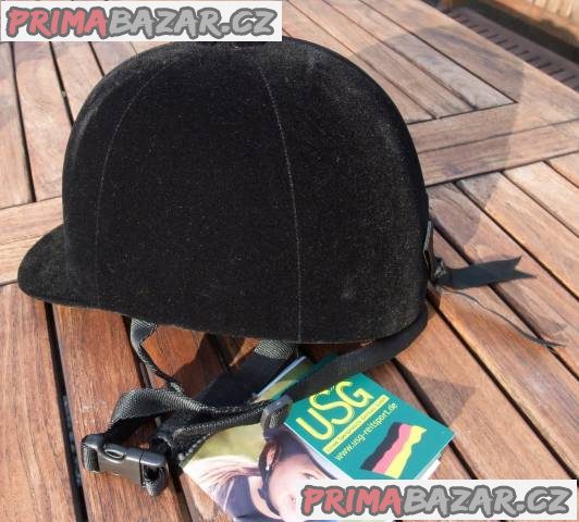 Jezdecká přilba zn. USG velikost 52 a 54 nová – fotografie 1