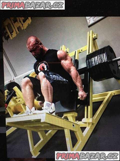 Nakládací fitness stroje typu hammer – fotografie 1