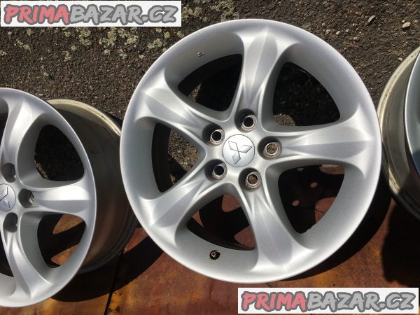 5x114.3 R17 - originál hliníková sada Mitsubishi - ET 46 – fotografie 4