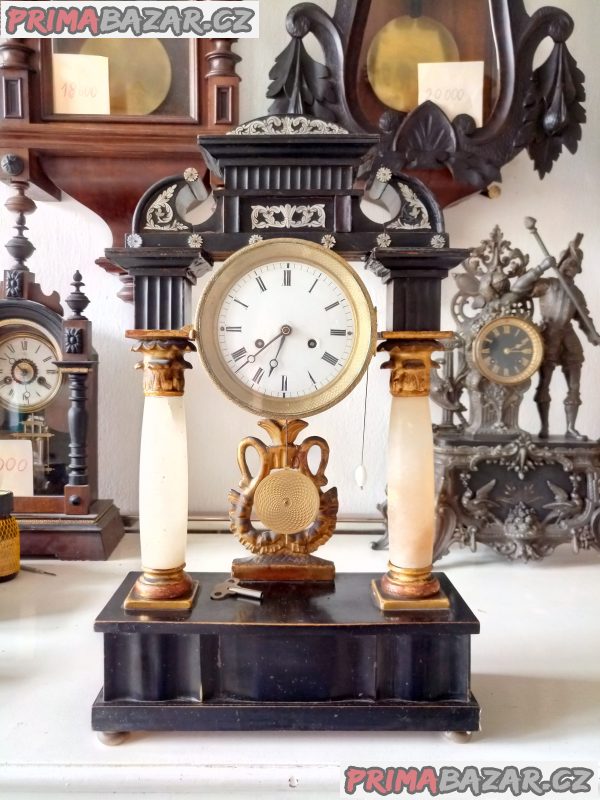 Starožitné sloupkové hodiny Biedermeier. – fotografie 1