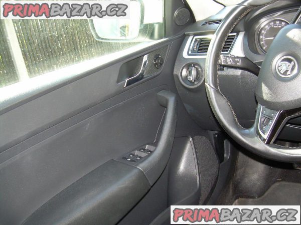 Škoda Rapid, 1.6TDi, 66kW, nový ČR, luxusní stav!!! – fotografie 8