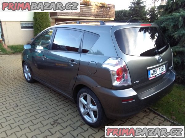 Prodám Toyota Corolla Verso – fotografie 1