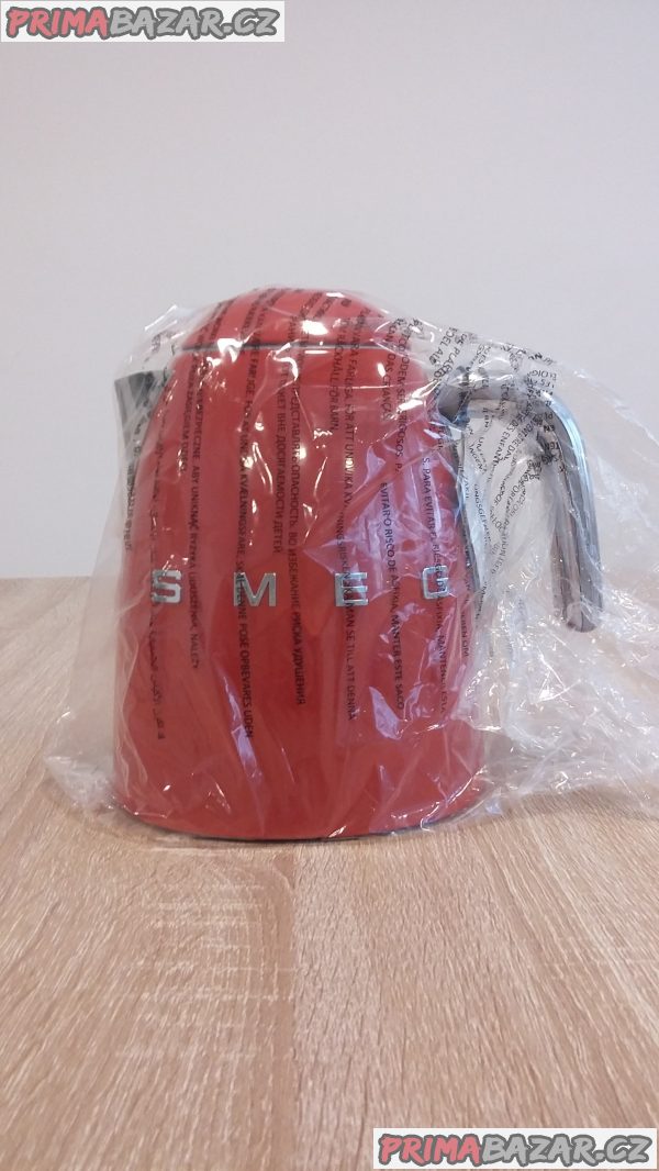 Rychlovarná konvice SMEG červená – fotografie 5