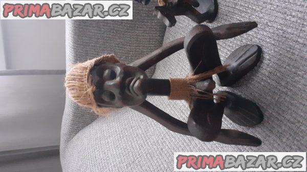 Africké sochy – fotografie 2