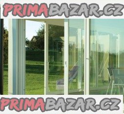 Plastové posuvné dveře 180x210 bílé – fotografie 1