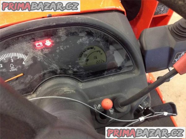 Kubota BX25D – fotografie 6