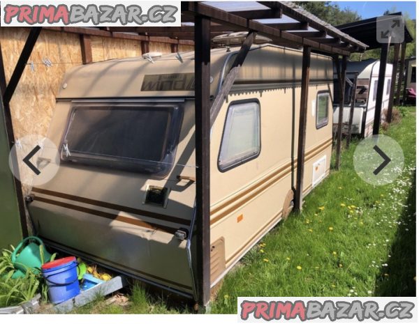 OBYTNÝ KARAVAN + dřevěná bouda – fotografie 5