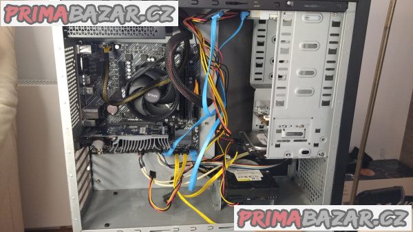 STOLNÍ PC ASUS PRIME A520M-K – fotografie 3