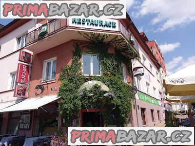 Reklamní světelný panel RESTAURACE – fotografie 2
