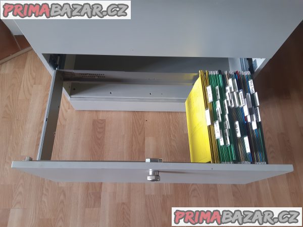 Archivační skříň – fotografie 6