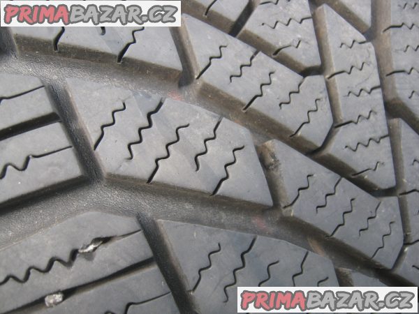 Prodám čtyři kusy zimních pneumatik 195/65R15T Continental-250kč.kus. – fotografie 3