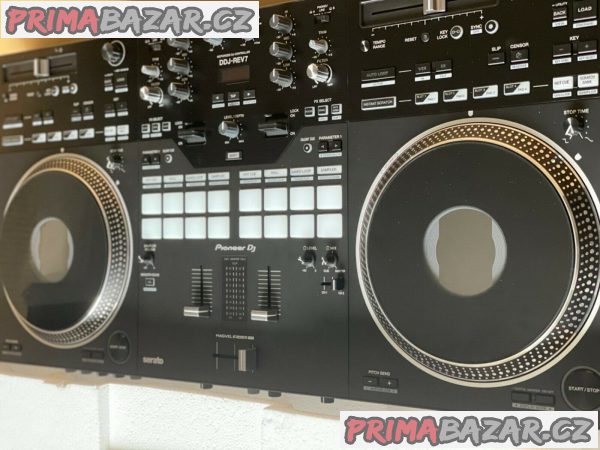 Pioneer DJ DDJ-REV7 Profesionální DJ ovladač pro Serato DJ Pro – fotografie 1