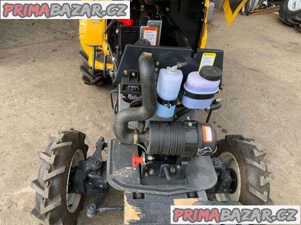 Kompaktní traktor Avenger – fotografie 5
