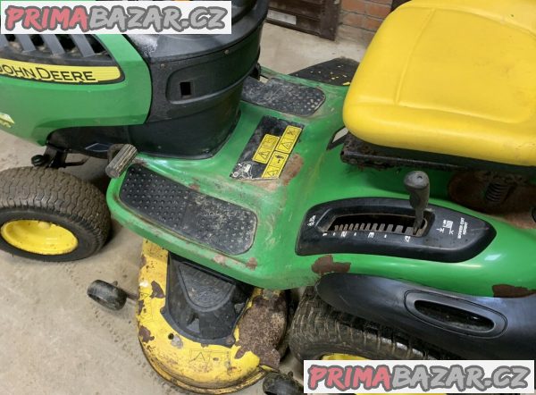 John Deere X165 – fotografie 2