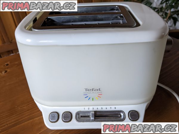 Topinkovač Tefal – fotografie 2