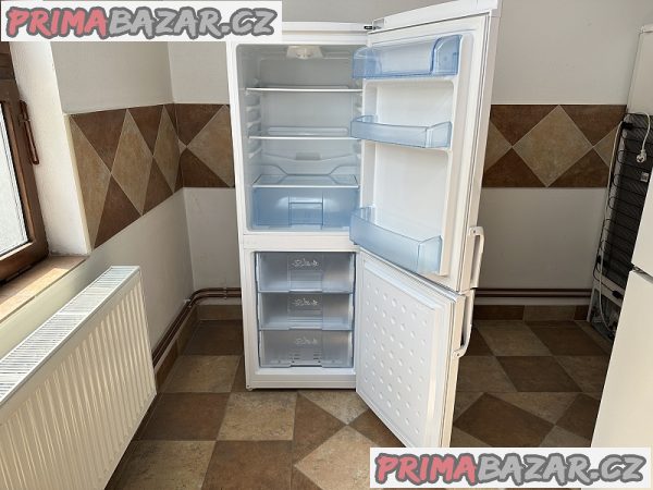 341 Lednice kombinovaná BEKO A+ – fotografie 2