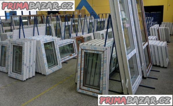 Plastové okno 60x120 zlatý dub – fotografie 3