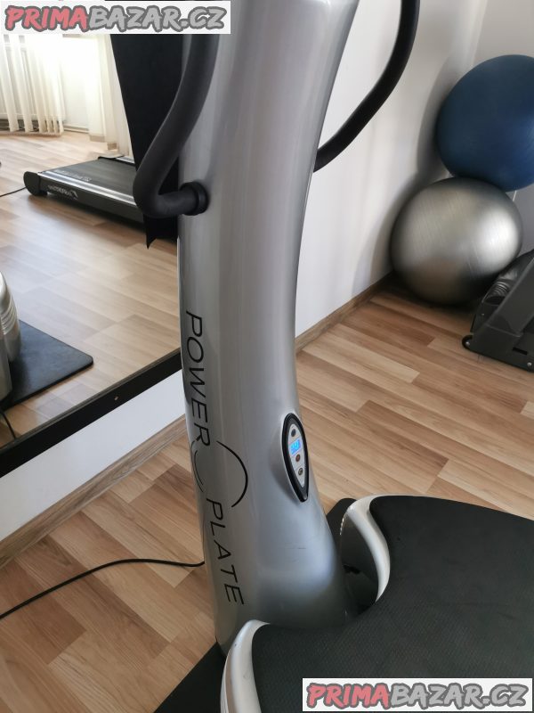 Prodám 2 stroje Power plate pro 5 airdaption – fotografie 2