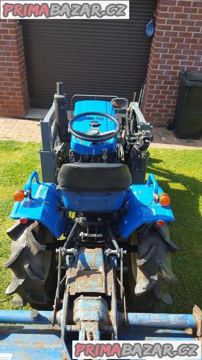 Malotraktor Iseki I45 - velmi dobrý stav + příslušenství – fotografie 2
