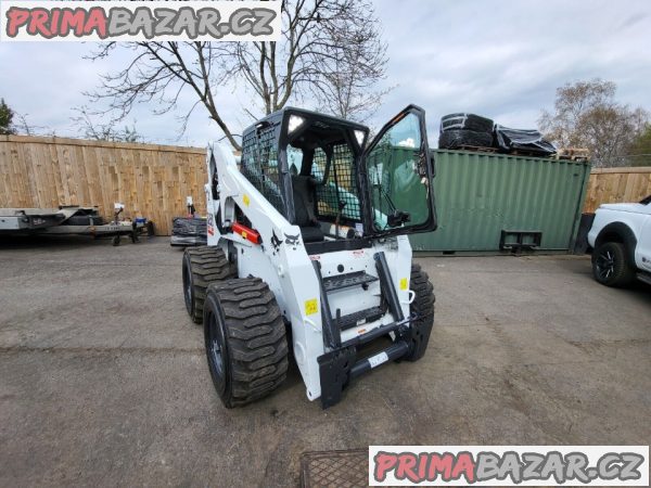 Smykový nakladač Bobcat S250Turbo – fotografie 3