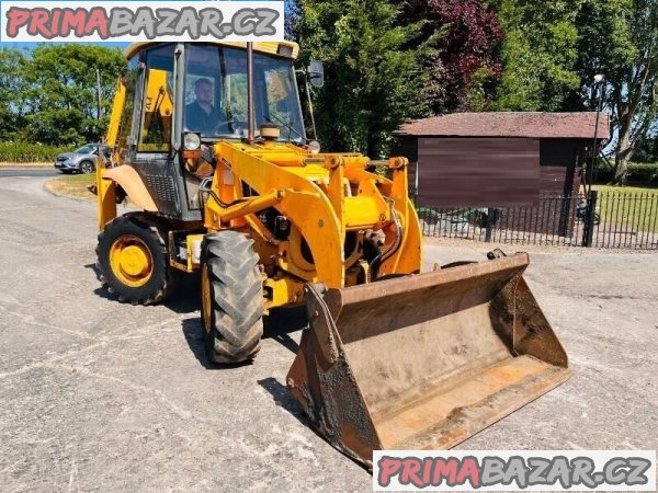 Rýpadlo-nakladač JCB 2CX – fotografie 3