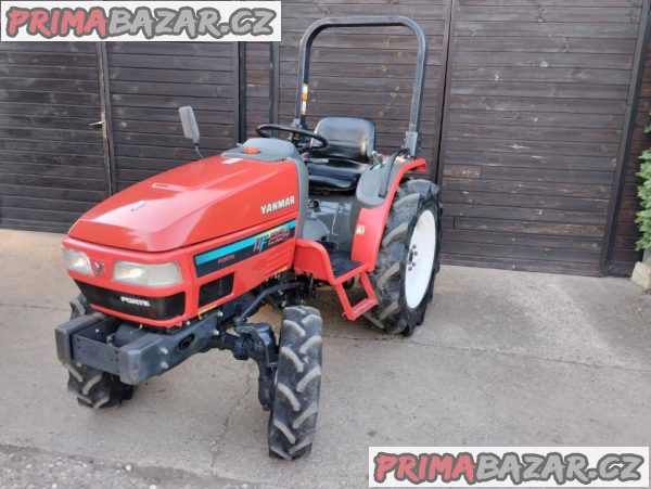 Traktor Yanmar YN422F + příslušenství – fotografie 2