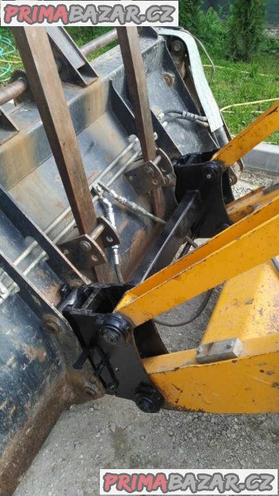 Predám nový predný rýchloupínač na JCB 3 a 4CX – fotografie 1