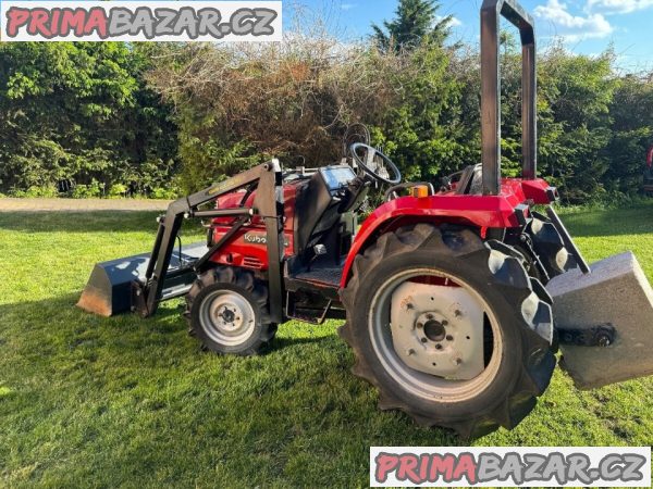 Traktor Kubota Saturn X – fotografie 3