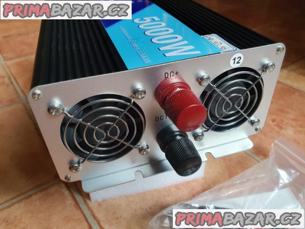 Měnič 12V / 220 V, 5000/2200W, čistý sinus – fotografie 3