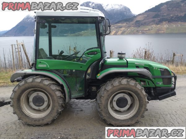 Traktor Ferrari VG 559 2012 – fotografie 1