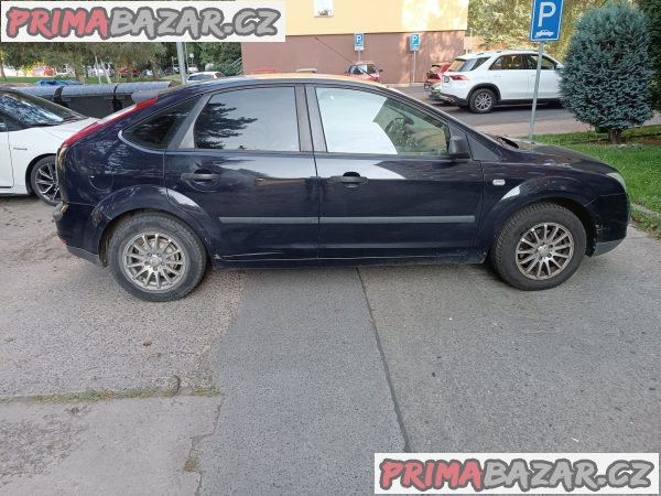 Ford Focus 1.6 – fotografie 3
