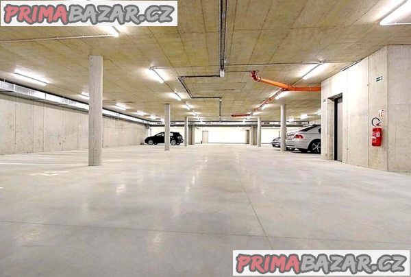 Prodám kryté garážové stání , Zelnice II., Slavkov u Brna – fotografie 4
