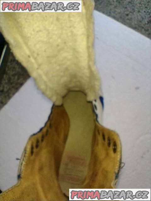 Ledové brusle s botami zn. Botas – fotografie 4