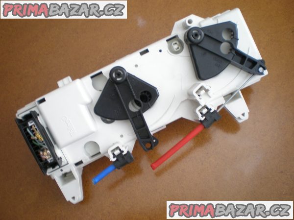PANEL RENAULT SCENIC – fotografie 2
