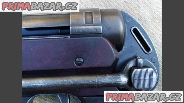 MP-40 samopal – fotografie 6
