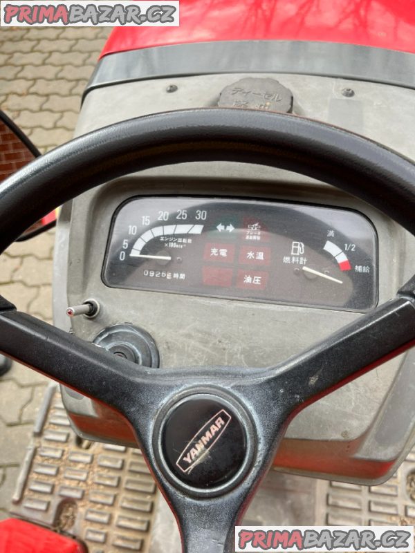Malotraktor Yanmar – fotografie 2