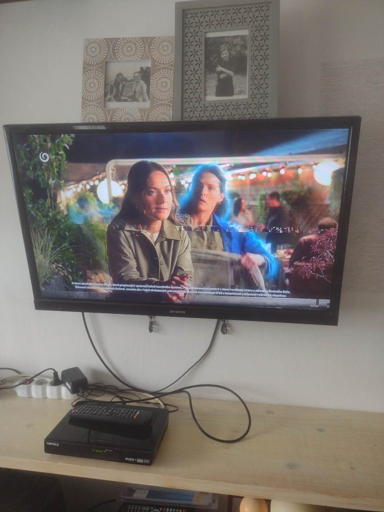 LED televize ORAVA – fotografie 2