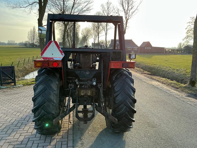 Prodej traktoru Zetor 6011 (1983) – 2WD, plně funkční – fotografie 4