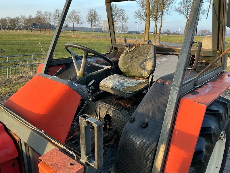 Prodej traktoru Zetor 6011 (1983) – 2WD, plně funkční – fotografie 7