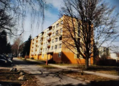 BJ Tábor, 1+1, o vým. 37,94 m2, 5. NP